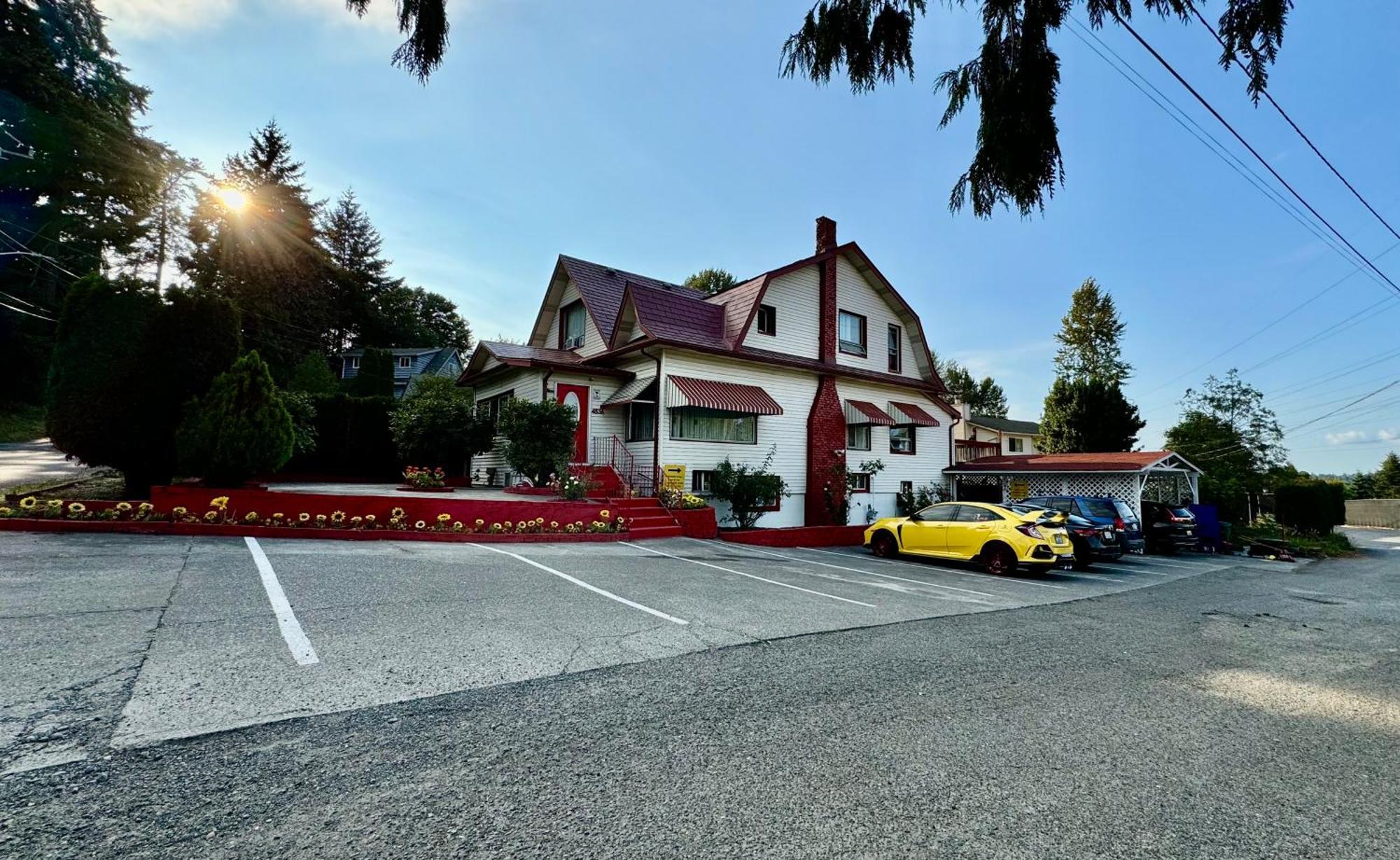 Privatunterkunft Private With Two Twin Beds Air Conditioning And Shared Bathrooms Located Near Seatac Airport And Downtown *